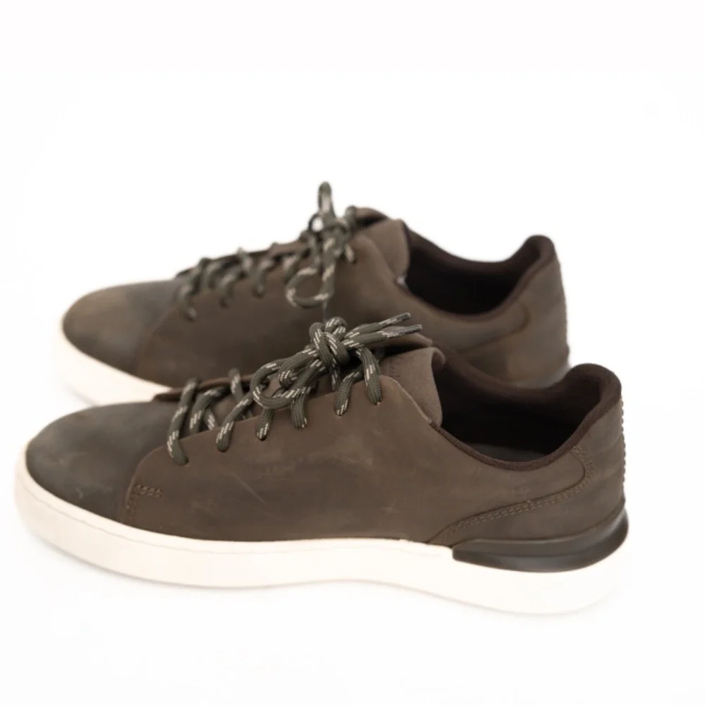 Clarks.‎ Men's Courtlite Lace Up Leather Casual Lace Shoe